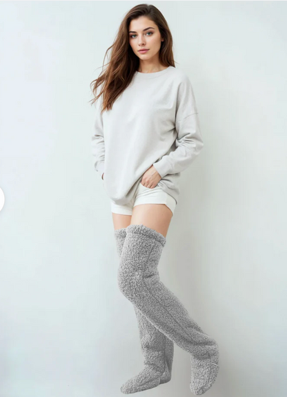 Fluffy Feet – Lange hygge­sokker i blød fleece