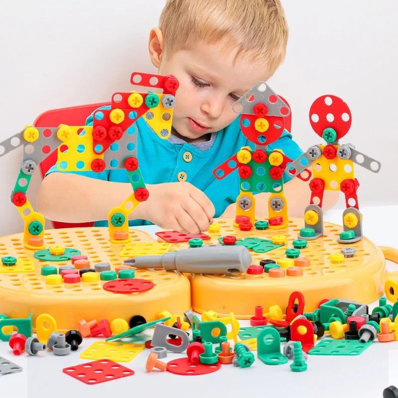 MiniByggeren™ – Små hænder, store idéer!